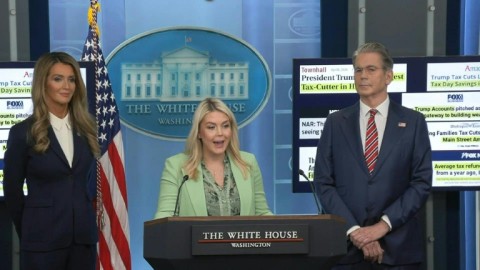 White House says discussing second round of Iran talks in Pakistan