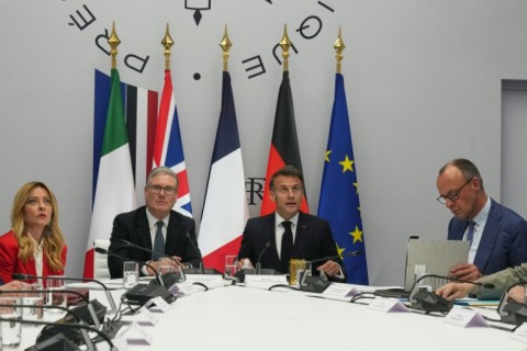 The four leaders urged a complete reopening