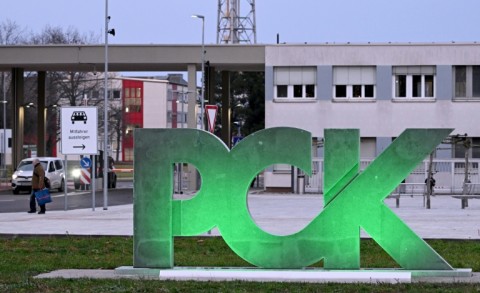 Germany has learned that Russia plans to halt the flow of Kazakh oil through the Druzhba pipeline to the PCK refinery in eastern Germany starting May 1, 2026 the energy ministry in Berlin told AFP