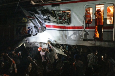 Rescuers fear the death toll will rise after confirming a collission between two trains outside Jakarta killed at least four people