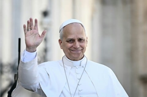 Leo marks one year as pope in Pompeii, Naples