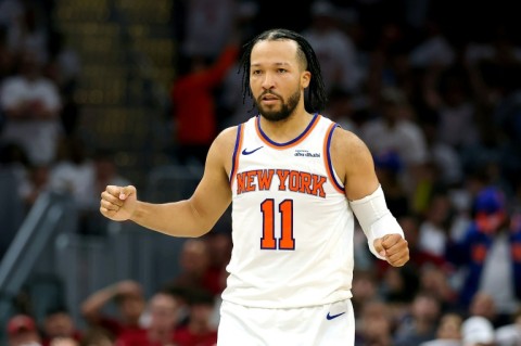 Knicks Defeat Cavaliers, Move to the Brink of the NBA Finals Knicks Defeat Cavaliers, Move to the Brink of the NBA Finals