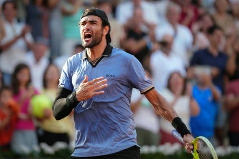 Injury-hit Italian Matteo Berrettini reached the quarter-finals at Roland Garros