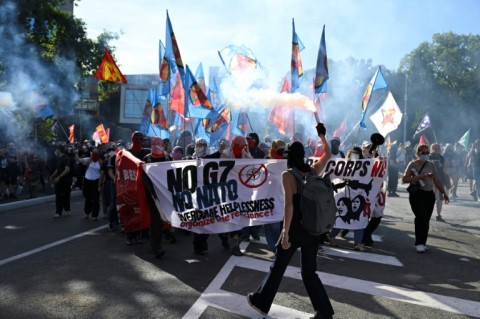 Protests in Geneva sometimes turned violent