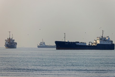 Hundreds of tankers and cargo ships have been stranded in the Gulf, choking off global oil and gas supplies