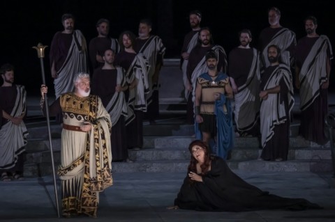 Italian soprano Anna Pirozzi (R) and Greek operatic baritone Tassis Christoyannis perform