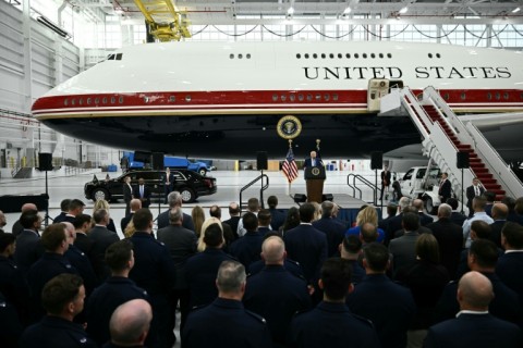 Qatar's gift of the aircraft -- valued in the hundreds of millions of dollars -- has raised ethical, constitutional and security concerns