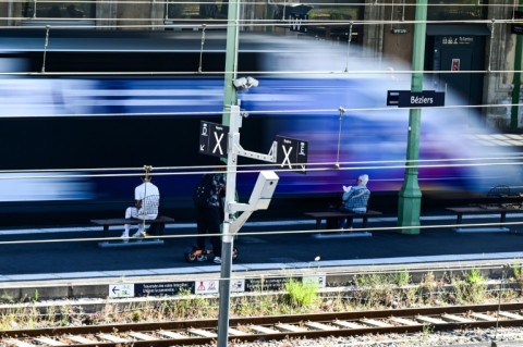 High-speed trains require precision engineering that can quickly be jeopardised by tracks and wires expanding in extreme heat