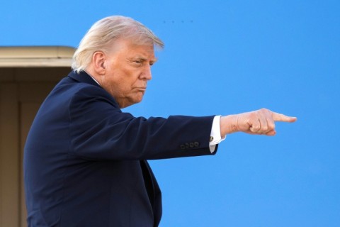US President Donald Trump unexpectedly praised the Iranian leadership at the G7