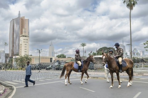 Police shut down roads around central Nairobi to prevent protests