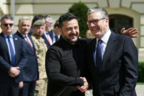 Keir Starmer, seen here with Ukraine's President Volodymyr Zelensky, has played a prominent international role but struggled with domestic unpopularity