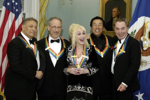 Dolly Parton (C) earned a Kennedy Center Honor in 2006 alongside (L-R) conductor Zubin Mehta, filmmaker Steven Spielberg, Motown legend Smokey Robinson and musical theater composer Andrew Lloyd Webber