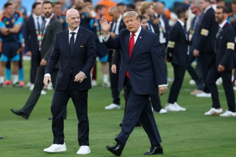 FIFA president Gianni Infantino presented the World Cup trophy to Spain alongside US President Donald Trump