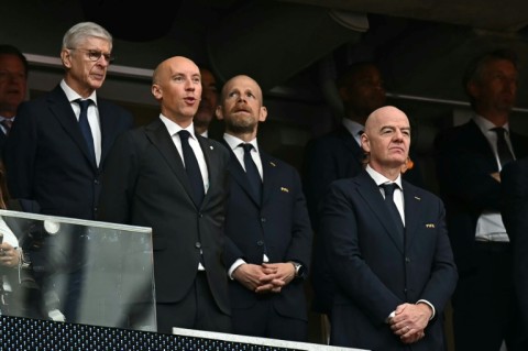 Gianni Infantino has been heavily criticised by former FIFA allies Arsene Wenger (4L) and secretary-general Mattias Grafstrom (2R)
