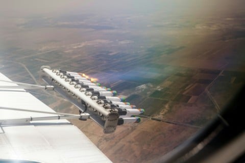 Cartridges fixed on the aircraft's wings contain a substance that, when dispersed, sticks to cloud droplets