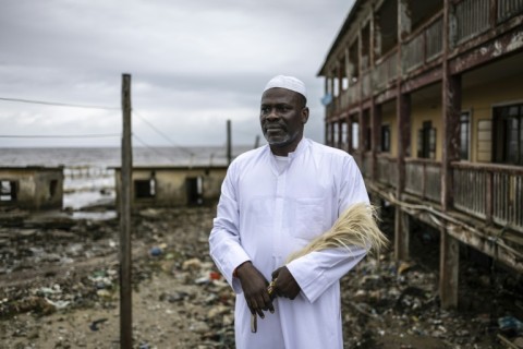 King Oluwambe Ojagbohunmi's palace has been almost completely destroyed by the encroaching ocean