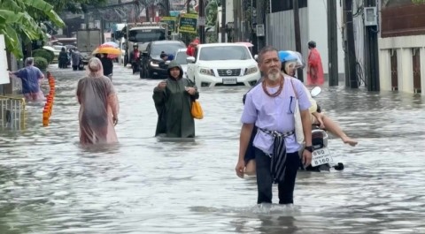 Bangkok declares flood disaster after heavy rain