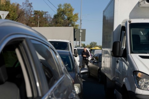 Russian drone strikes shut several bridges in Kyiv, causing huge traffic jams