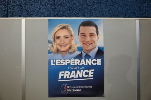 Bardella (R) would probably be prime minister if Le Pen (L) won the 2027 presidential election