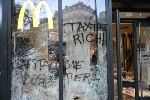 The protests focused anger at high inflation and against the rich