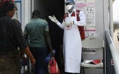 People who are infected with Ebola do not become contagious until symptoms appear