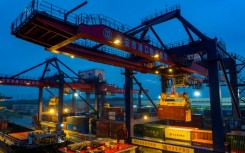 Global trade could decline by as much as 2.8 percent next year or grow up to 4.6 percent, WTO economists believe