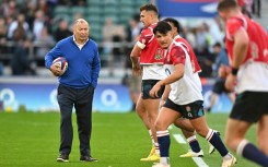 New Zealand mission - England coach Eddie Jones (L) 