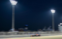 Verstappen out on his own in Abu Dhabi