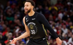 Golden State star Stephen Curry will miss another week of NBA action with left knee and leg injuries that have already sidelined him for five games

