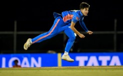 Issy Wong took 3-42 as Mumbai Indians restricted Delhi Capitals to 131-9 in the final of the inaugural Women's Premier League