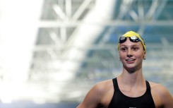 Canadian 16-year-old Summer McIntosh has set a world record of 4min 25.87sec in the women's 400m individual medley