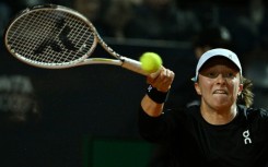 Reigning champion Iga Swiatek is anxiously awaiting the results of tests on a thigh injury she has suffered just over a week before the French Open