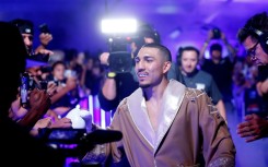 American Teofimo Lopez took a unanimous decision over Scottish southpaw Josh Taylor to win the WBO world light-welterweight title 