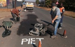 Piet Lottering se einddoel is om sy grootworddorp weer slaggatvry te maak.