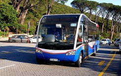 File: A MyCiTi bus at Table Mountain. Wikimedia Commons/Metrophil