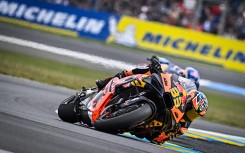 Brad Binder in action during the 2024 MotoGP Michelin Grand Prix de France.  