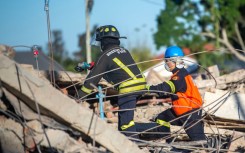 Rescue operations continuing at the George building collapse. Jaco Marais/Die Burger/Gallo Images via Getty Images