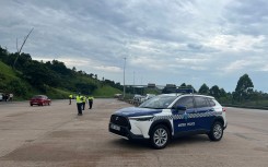 KZN traffic officers monitoring the traffic. eNCA/Zanele Buthelezi