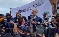 Ebrahim Rasool addresses a crowd of supporters at Cape Town 