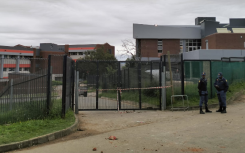 Police at the Walter Sisulu University’s Unitra Campus in Mthatha. eNCA/Ronald Masinda