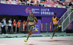 Akani Simbine 