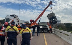 Missing Constables - Volkswagen Polo that was pulled out of Hennops River in Centurion