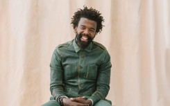 Mandisi Dyantyis - Music Artist