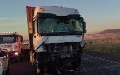 Four people were killed in a horror crash on the N3. A truck collided with a taxi