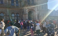 Scores of Empolweni residents in Makhanda in the Eastern Cape are threatening to shut the town down.