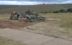 Matriculants at Vulingcobo High School get priority to write their exams inside what’s left of the school’s remaining structures. eNCA/Ronald Masinda