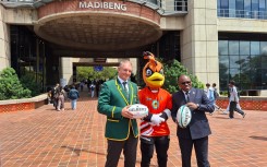 Francois Pienaar honoured with a doctorate by UJ