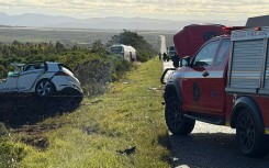 260427_bus accident jbay
