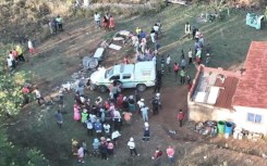 Angry mob traps KZN police after murder arrest. RUSA/Facebook