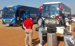 Nearly 160 Zimbabweans to be bussed home 